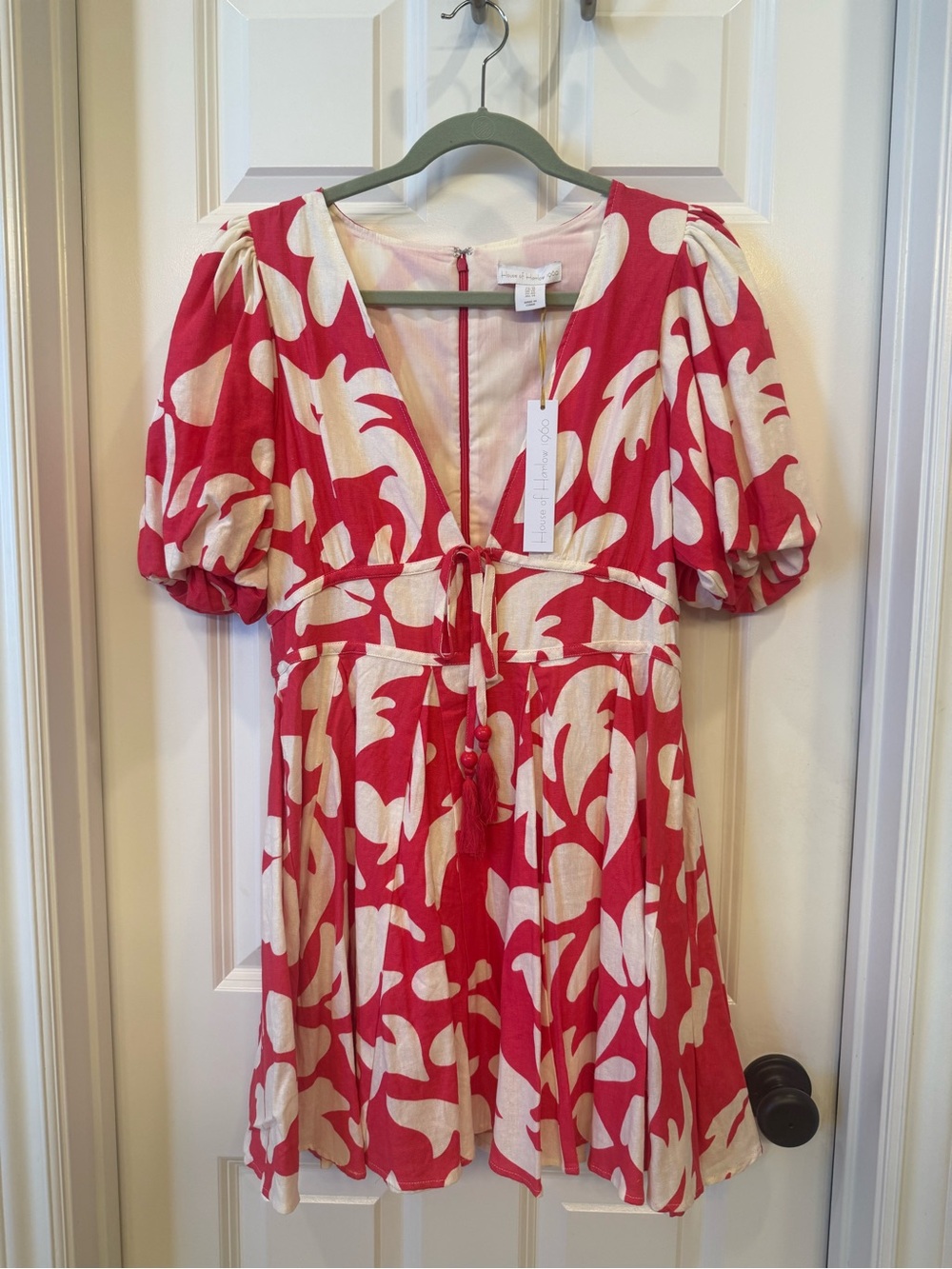 Fit-and-flare tropical print minidress with puff sleeves NWT